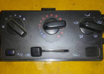 panel nawiewu Nissan Micra K11