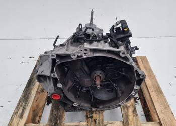 Citroen Berlingo III 1.6 HDI SKRZYNIA BIEGÓW manualna 20DR22 manual