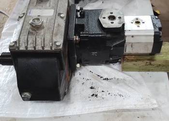 Przekładnia  odbioru mocy do kosiarki bijakowej ,ramieniowej i