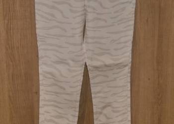H&M śliczne spodnie zebra nowe 122