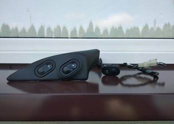 Opel Corsa B przełączniki szyb elektrycznych prawy lewy komplet przednie