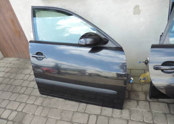 SEAT CORDOBA 2 DRZWI PRAWY PRZÓD LC9Z