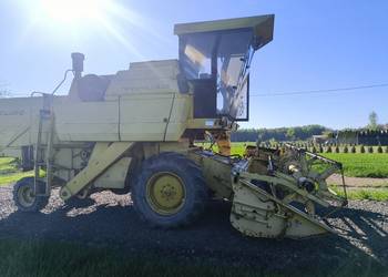 Kombajn new Holland s-1550 clayson