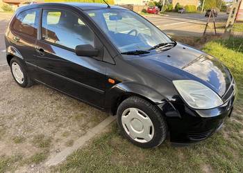Ford fiesta 2005R 1.4 benzyna ładna bez rdzy