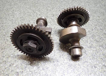1 SZT. WAŁEK BALANSUJĄCY BALANSER TRYB ZĘBATKA YAMAHA SR 250 81-96R