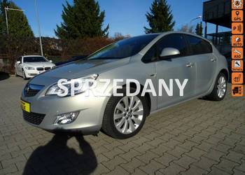 Opel Astra Samochód z automatyczną skrzynią biegów, niski przebieg. J (200…