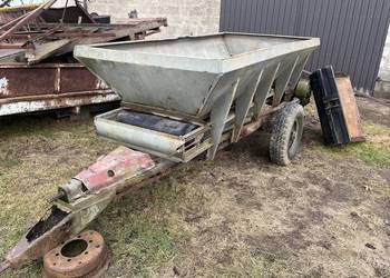 Rozsiewacz do wapna RCW3