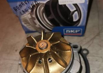 SKF VKPC 86305 Pompa wody do silników 2,2 DCI Renault, Opel, Nissan