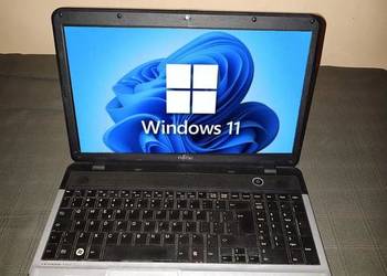 Biznesowy laptop FUJITSU LifeBook AH531 z Windows 11