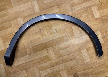 Listwa błotnika tylna lewa AUDI Q3 8U0853817 LX7R