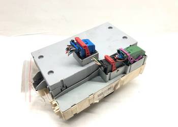 SKRZYNKA BEZPIECZNIKÓW FIAT STILO 501208530130 Hatchback 01-10 1.9 115