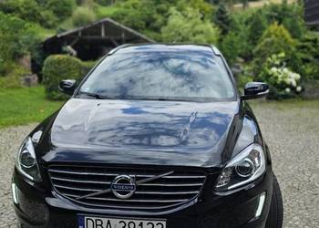 Volvo XC60  super  autko