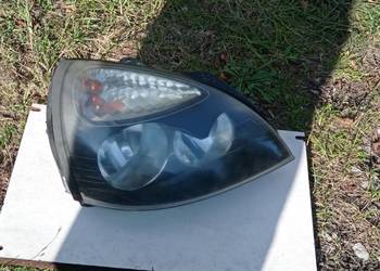 Lampa Clio II prawa