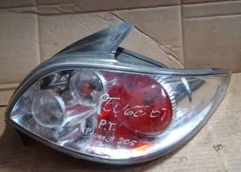 PEUGEOT 206  CHROM LAMPA TYŁ PRAWA