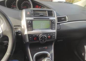 Sprzedam Toyote Verso 2014