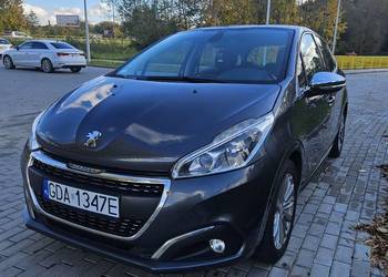 Peugeot 208 • Bogate wyposażenie • Niski przebieg • Bez wkładu-stan idealny Peugeot 208 • Bogate wyposażenie • Niski przebieg • Bez wkładu-stan idealny