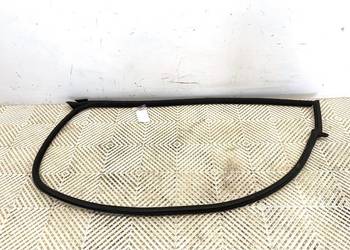 USZCZELKA DRZWI PRZÓD LEWA AUDI TT 8S Sportowy/Coupe 8S7831707