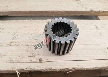 Tuleja New Holland T4020, TN55, TN75A, TN80F