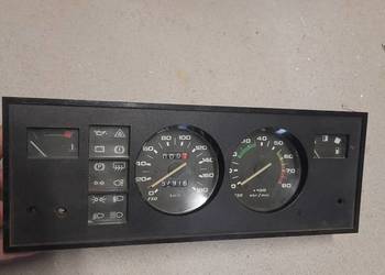 Licznik Fiat 125p z obrotomierzem.