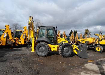 NEW HOLLAND B115D 2025R KOPARKO-ŁADOWARKA  CASE CAT JCB TEREX NEW HOLLAND B115D 2025R KOPARKO-ŁADOWARKA  CASE CAT JCB TEREX