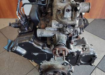 Kubota Silnik D902, D905 Defekt