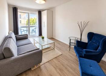 Mieszkanie do wynajęcia 54 m² | 2 pokoje | balkon | Rembertów | 5 min PKP |
