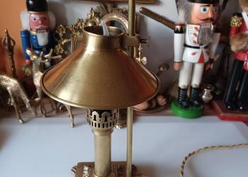 Mosiężna lampa. Lampka stołowa.