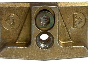 ROTO CENTRO K605 A718 6482384520 ZACZEP DO OKNA