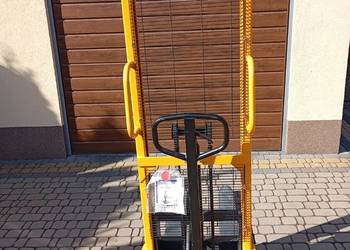 Wózek masztowy paletowy 2T nowy