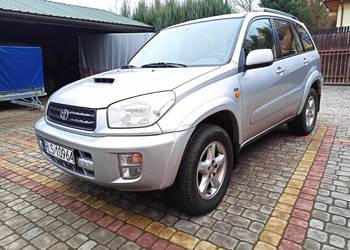 Toyota RAV4 II 2003, 4x4, 2.0 D4D PILNE!!!
