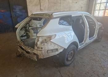 Błotnik ćwiartka dach Kia Optima IV