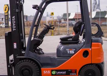 NOWY WÓZEK WIDŁOWY TOYOTA 02-8FGF15