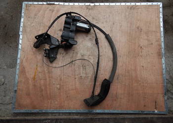 PEUGEOT 1007 MECHANIZM SIŁOWNIK SILNICZEK DRZWI PRAWYCH 9680250280