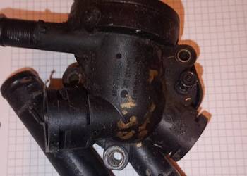 Termostat z obudową 7700109641 / 7700112491 dacia renault 1.9 D