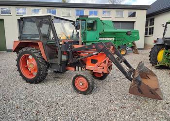 Zetor 4911 z turem i łyżką