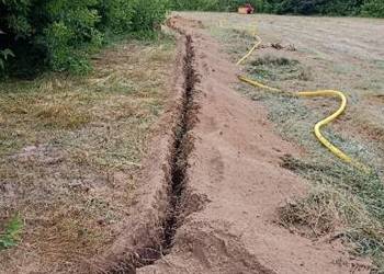 Wykopy liniowe, usługi koparką łańcuchową