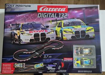 Carrera Digital 132 -Tor Wyścigowy Pole Position 5,7M Wireless + 2 Samochod