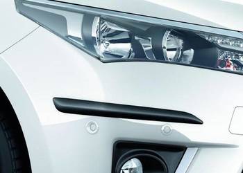 TOYOTA Corolla Nakladki listwy ochronne zderzaka czarne PZ49U-E3520-00 OE