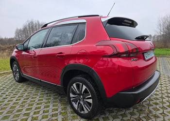 PEUGEOT 2008 SALONOWY 47500km. XII 2019r. 1.2Benzyna 110KM. PANORAMA.