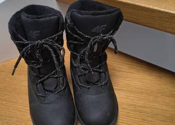 Buty zimowe 4F czarne rozmiar 32