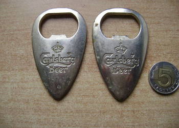 Starocie z PRL - Stare sztućce = Zestaw 2 x metalowy otwieracz Carlsberg