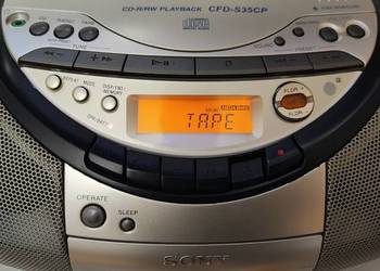Radiomagnetofon  Sony CD  CFD-S35CP Pilot Sprawne