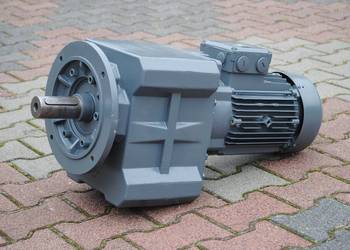 Motoreduktor kołnierzowy 5.5kw. 60obr./min.. FIRMY BAUER