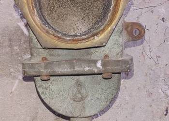 Zasuwa do beczkowozu