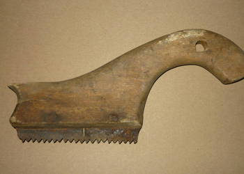 Piła stara mała drewniana nietypowa piłka Piła stara mała drewniana nietypowa piłka