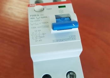 9.1186.1047.0 Wyłącznik zabezpieczający LELY