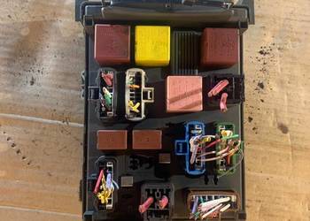 Skrzynka bezpieczników moduł uch bsi Renault espace 4