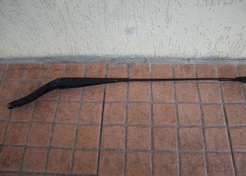 RAMIE WYCIERACZKI PRAWE FORD MONDEO MK4 7S7117526CD