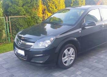 Opel ASTRA 1.6 benzyna 2012 115 KM