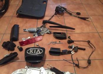 KIA SOUL części tapicerki klamka ZAMKI Czujniki parkowania